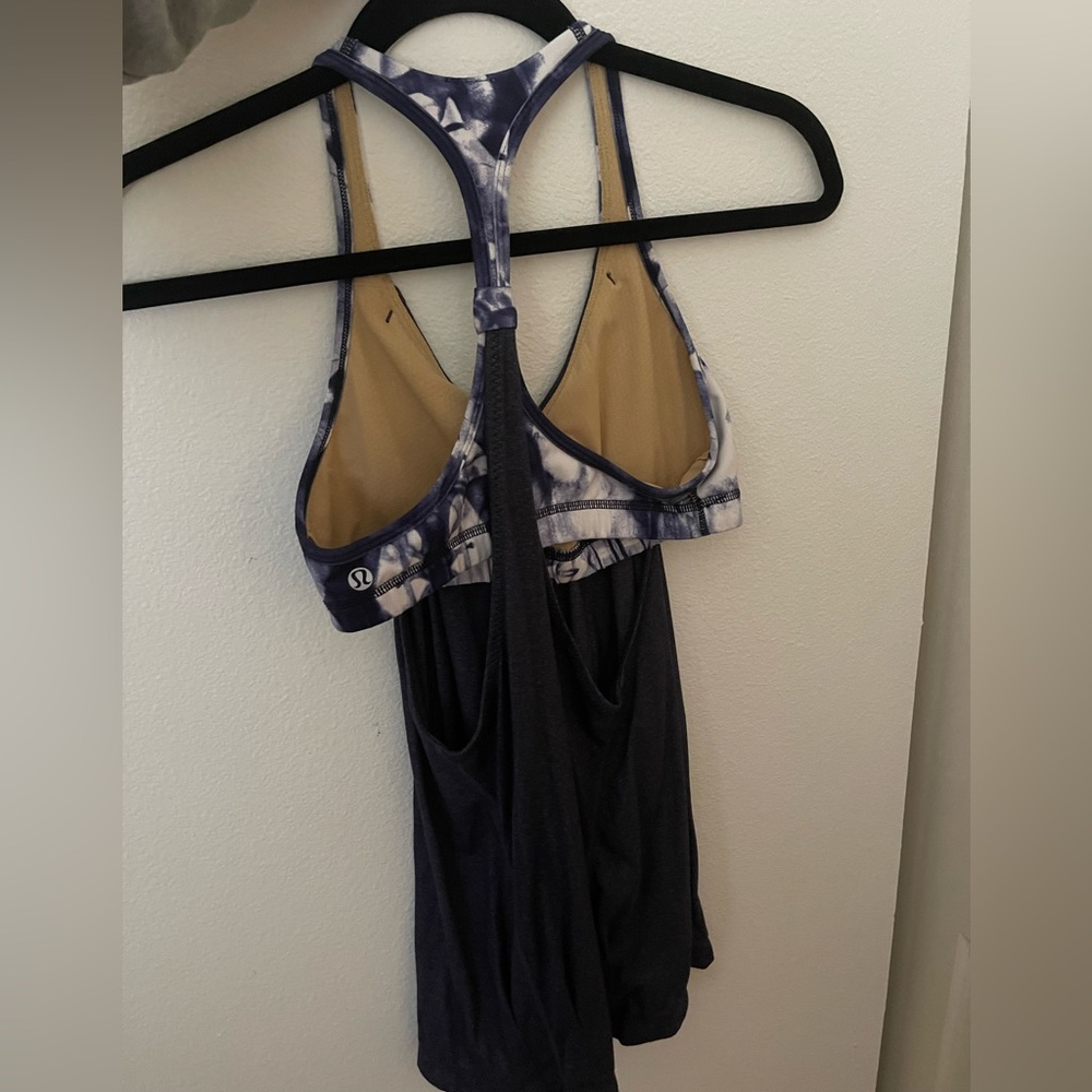 Lululemon sports bra top